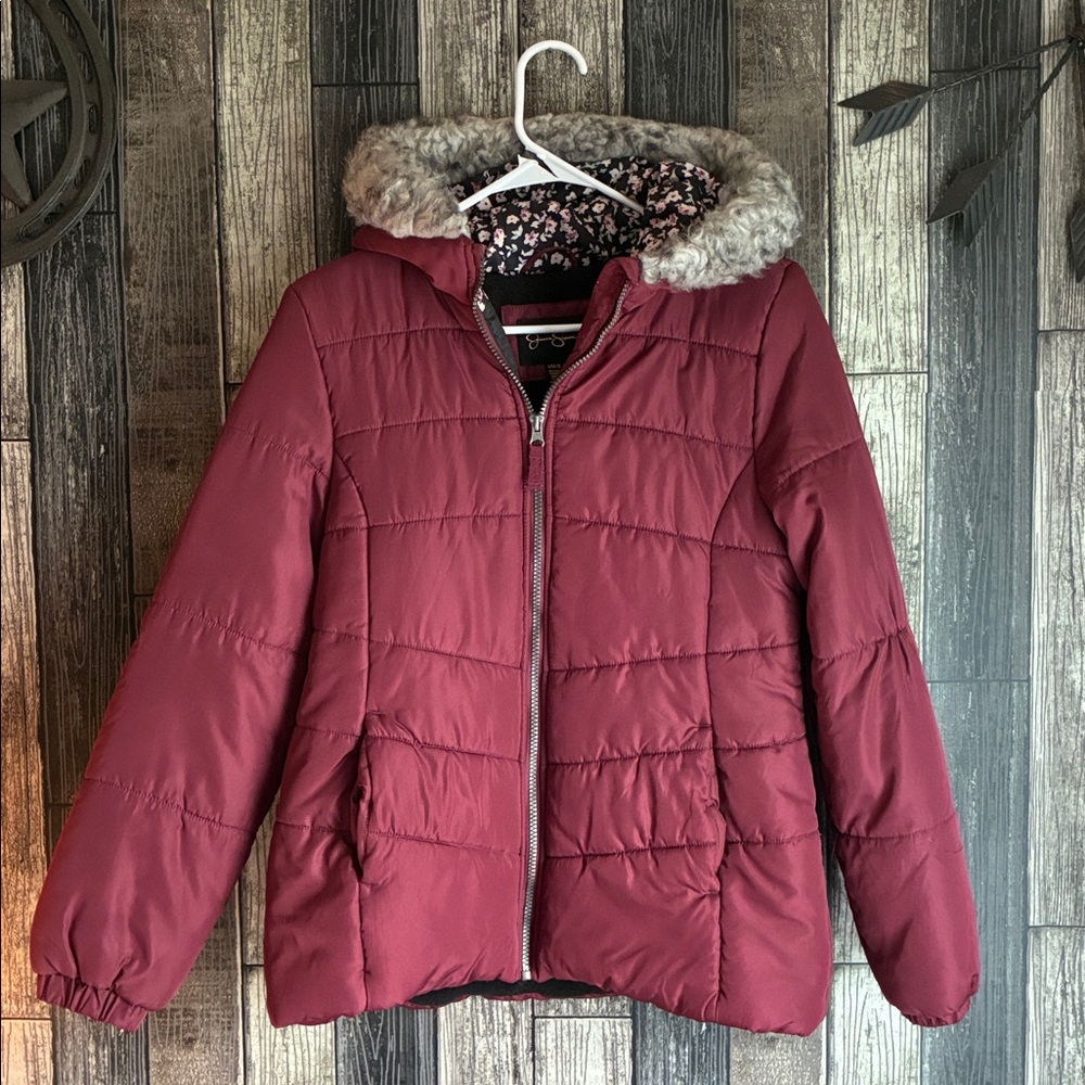 Jessica Simpson Girls Puffer Jacket in Deep Red Size 14/16 Large
